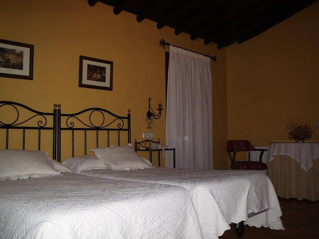 Casa Grande De El Burgo Hotel Exterior photo